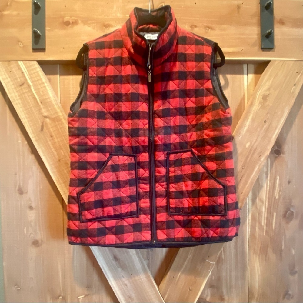 EUC Quilted Vest, Buffalo Plaid, Size L
